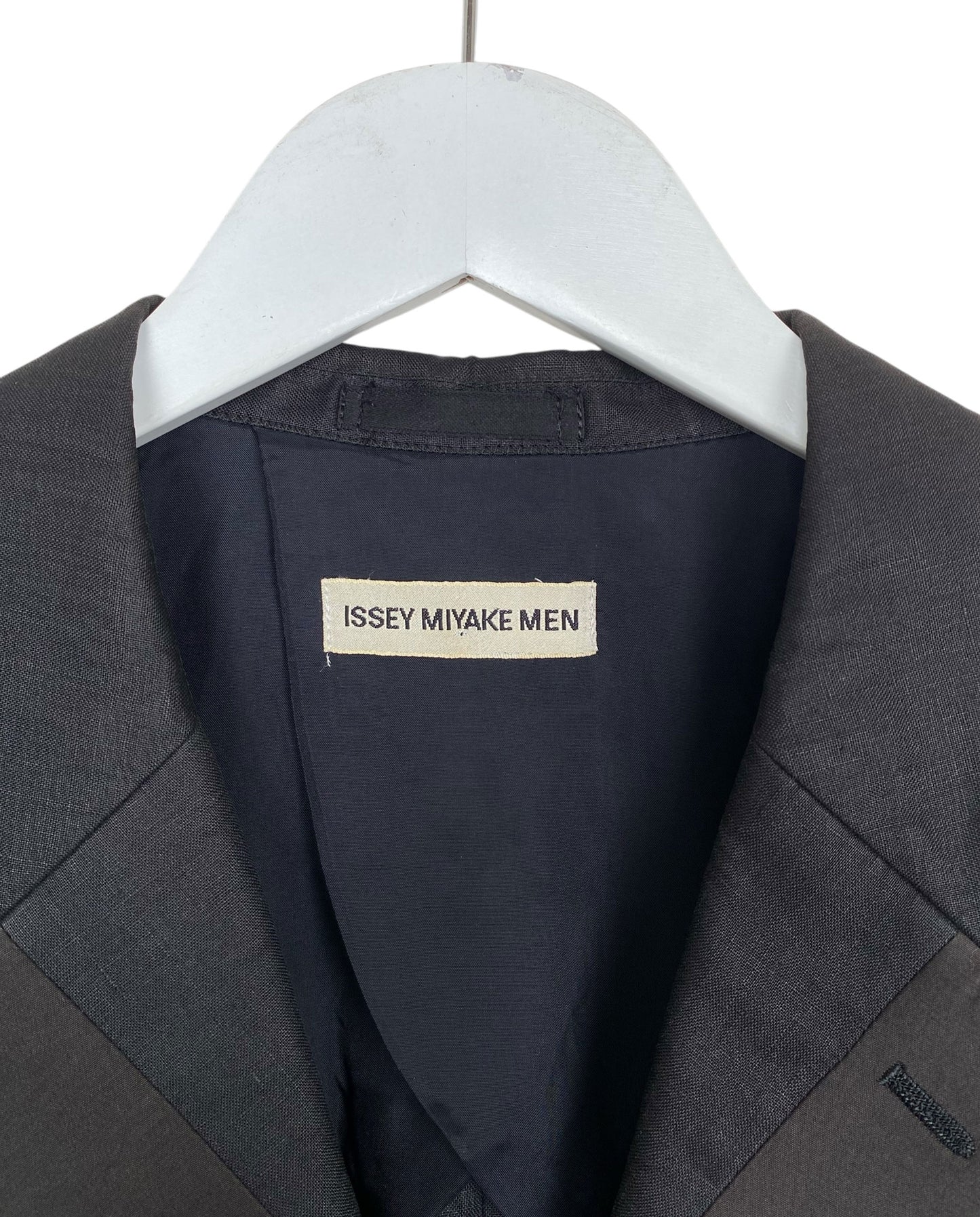 ISSEY MIYAKE BLAZER