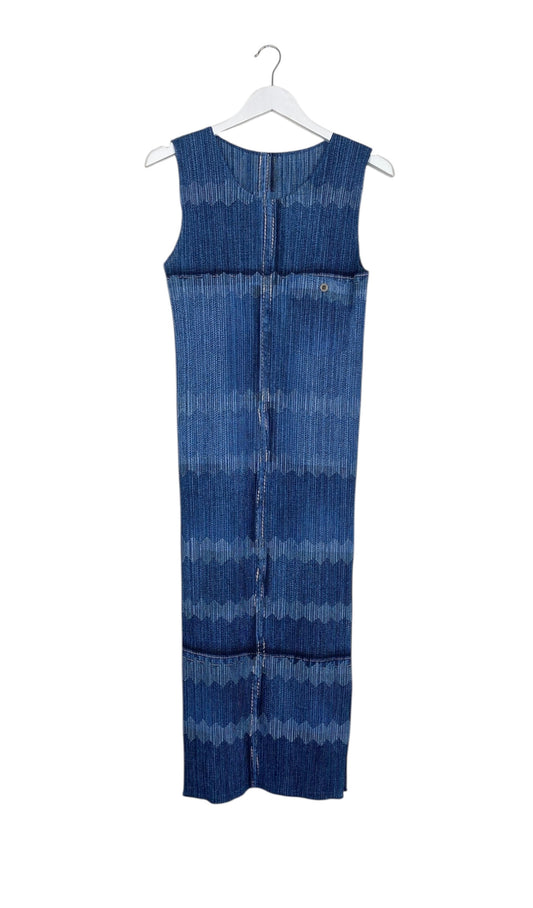 ISSEY MIYAKE PLEATS PLEASE denim tromp loeil print dress