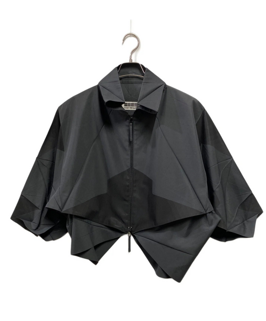 ISSEY MIYAKE