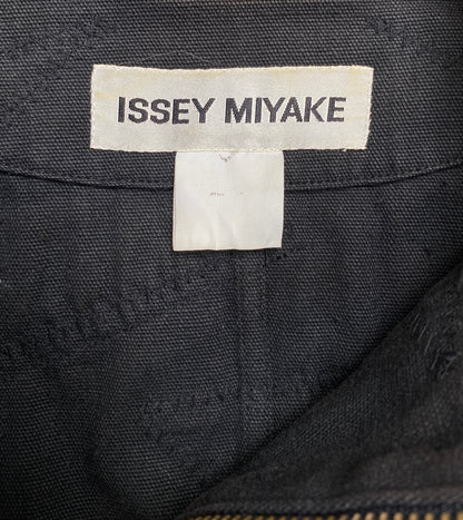 ISSEY MIYAKE Origami SS03 Runway Jacket by Naoki Takizawa.