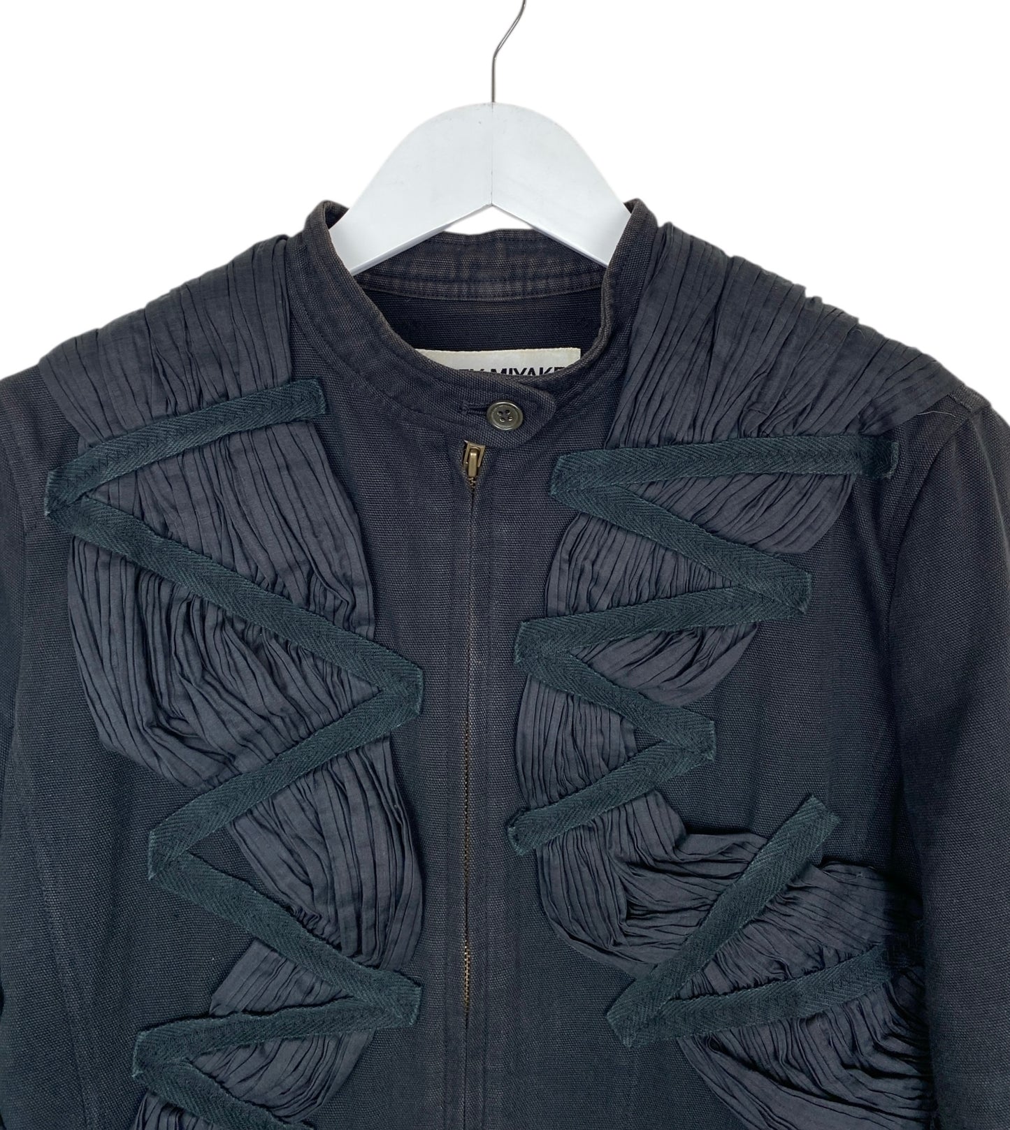 ISSEY MIYAKE Origami SS03 Runway Jacket by Naoki Takizawa.